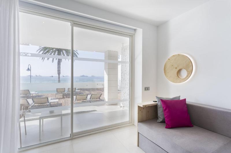 Imagen de alojamiento One Ibiza Suites Imagen de alojamiento One Ibiza Suites