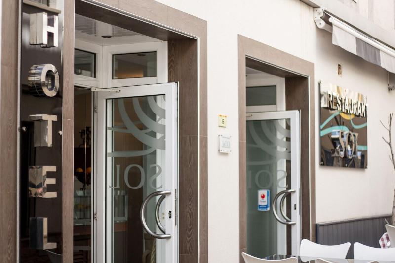 Imagen de alojamiento Hotel Ampolla Sol Imagen de alojamiento Hotel Ampolla Sol
