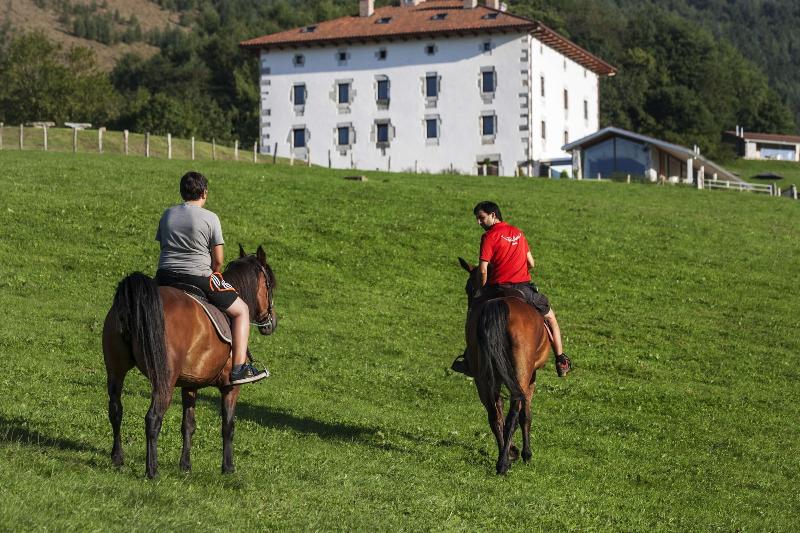 Imagen de alojamiento Youth Hostel Non Stop Inn By Irrisarri Land Imagen de alojamiento Youth Hostel Non Stop Inn By Irrisarri Land