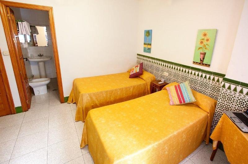 Imagen de alojamiento Hostal Estacia N Almeria Imagen de alojamiento Hostal Estacia N Almeria