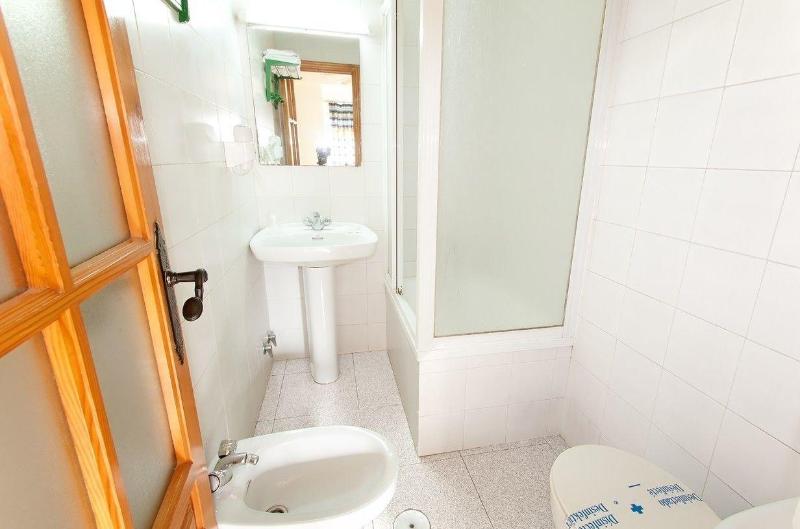 Imagen de alojamiento Hostal Estacia N Almeria Imagen de alojamiento Hostal Estacia N Almeria