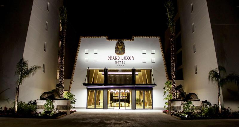 Imagen de alojamiento Grand Luxor Hotel - Terra Mitica Theme Park Ticket Imagen de alojamiento Grand Luxor Hotel - Terra Mitica Theme Park Ticket
