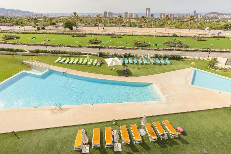 Imagen de alojamiento Grand Luxor Hotel - Terra Mitica Theme Park Ticket Imagen de alojamiento Grand Luxor Hotel - Terra Mitica Theme Park Ticket