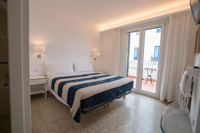 Imagen de alojamiento Hostal Marina Cadaqués Imagen de alojamiento Hostal Marina Cadaqués