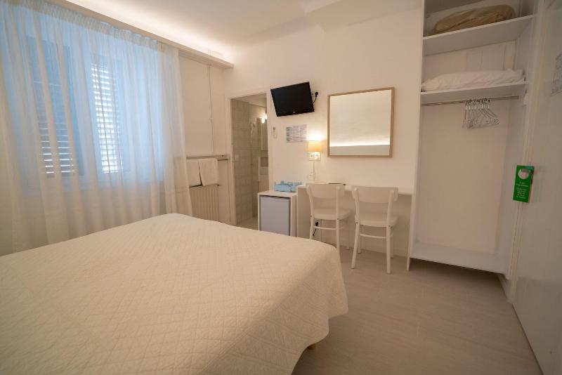 Imagen de alojamiento Hostal Marina Cadaqués Imagen de alojamiento Hostal Marina Cadaqués