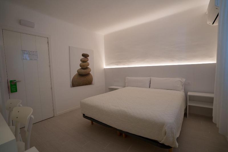 Imagen de alojamiento Hostal Marina Cadaqués Imagen de alojamiento Hostal Marina Cadaqués