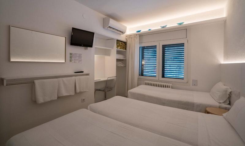 Imagen de alojamiento Hostal Marina Cadaqués Imagen de alojamiento Hostal Marina Cadaqués
