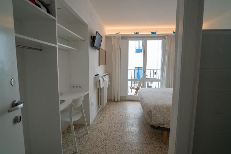 Imagen de alojamiento Hostal Marina Cadaqués Imagen de alojamiento Hostal Marina Cadaqués