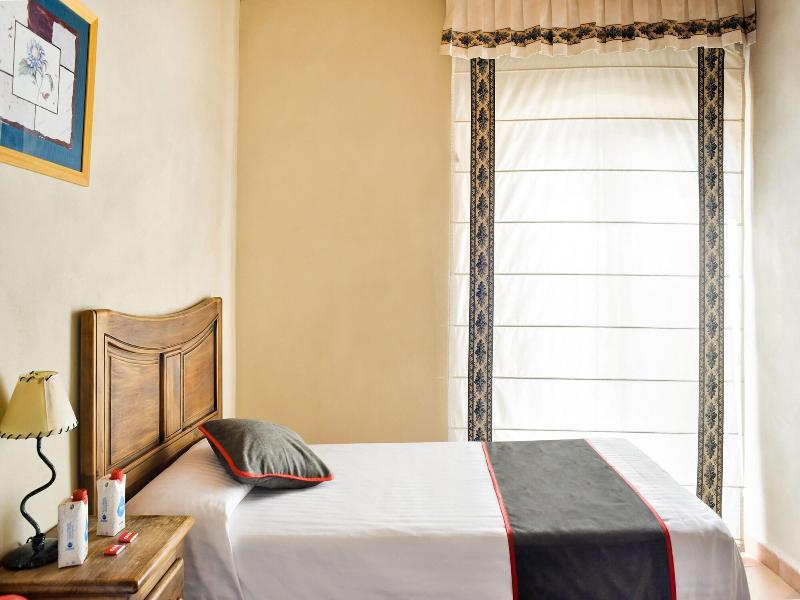 Imagen de alojamiento Hostal La Colmena Imagen de alojamiento Hostal La Colmena