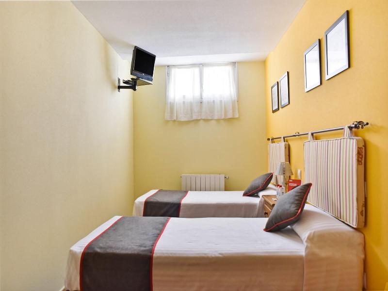 Imagen de alojamiento Hostal La Colmena Imagen de alojamiento Hostal La Colmena