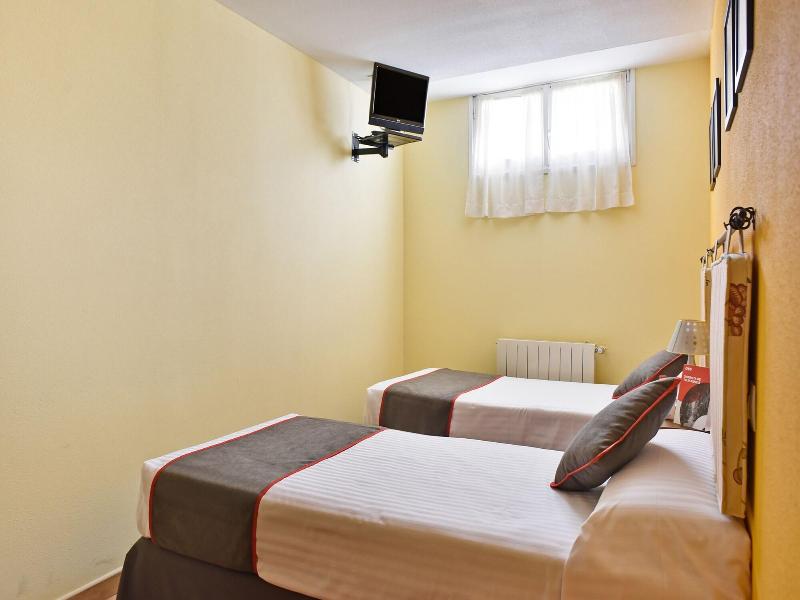 Imagen de alojamiento Hostal La Colmena Imagen de alojamiento Hostal La Colmena