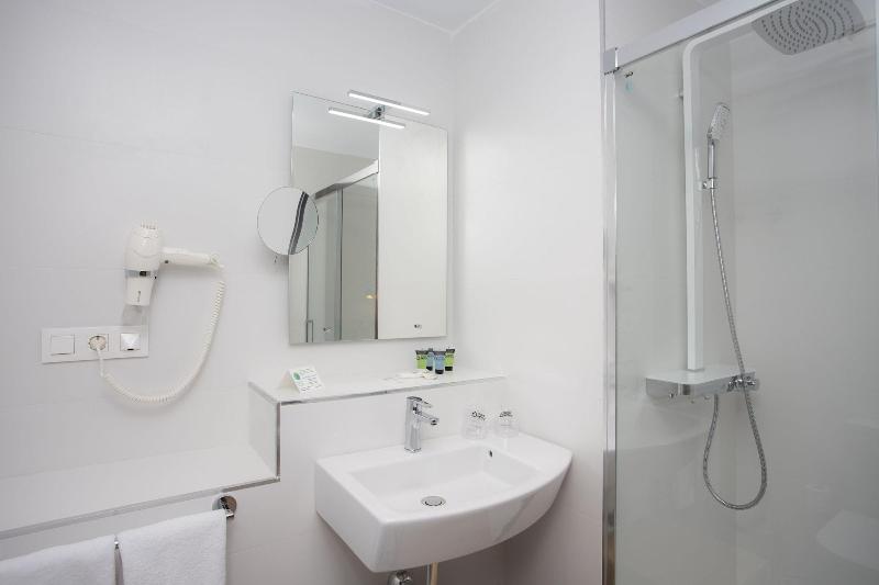 Imagen de alojamiento Casual Con Duende Cadiz Hostal Imagen de alojamiento Casual Con Duende Cadiz Hostal