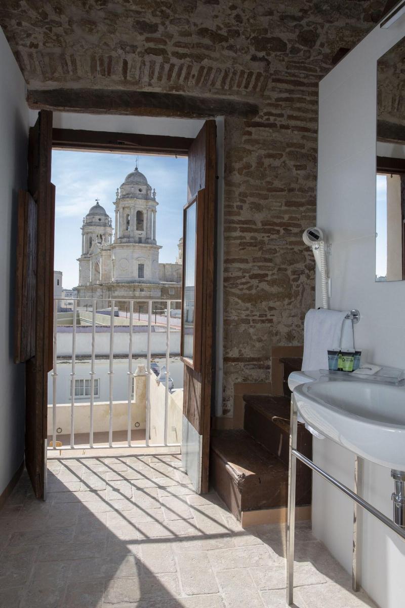 Imagen de alojamiento Casual Con Duende Cadiz Hostal Imagen de alojamiento Casual Con Duende Cadiz Hostal