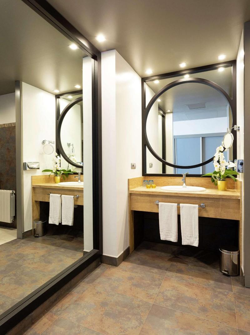 Imagen de alojamiento Doubletree By Hilton Barcelona Golf Imagen de alojamiento Doubletree By Hilton Barcelona Golf