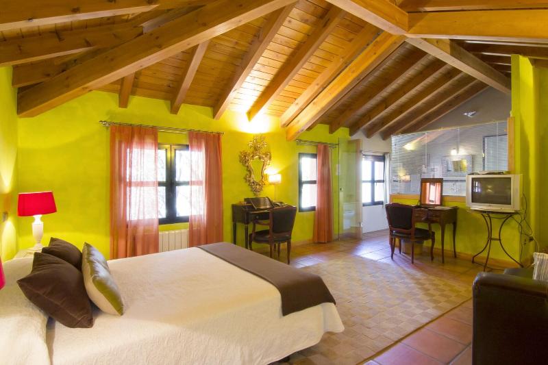 Imagen de alojamiento Hotel Sara De Ur Imagen de alojamiento Hotel Sara De Ur