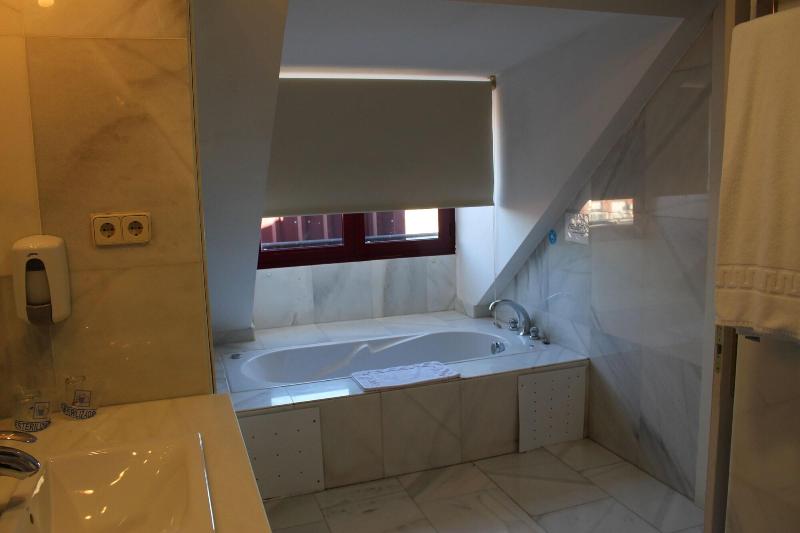 Imagen de alojamiento Apartahotel Villa De Parla Imagen de alojamiento Apartahotel Villa De Parla