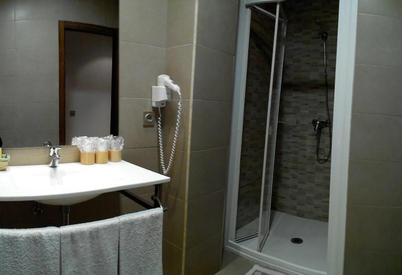 Imagen de alojamiento Hotel Toral Imagen de alojamiento Hotel Toral