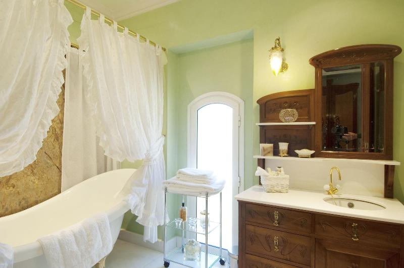 Imagen de alojamiento Hotel Boutique Edelweiss La Garriga - Adults Only Imagen de alojamiento Hotel Boutique Edelweiss La Garriga - Adults Only