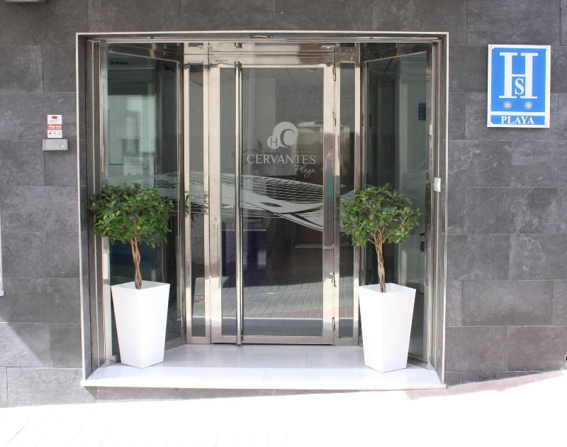 Imagen de alojamiento Hostal Cervantes Playa Imagen de alojamiento Hostal Cervantes Playa