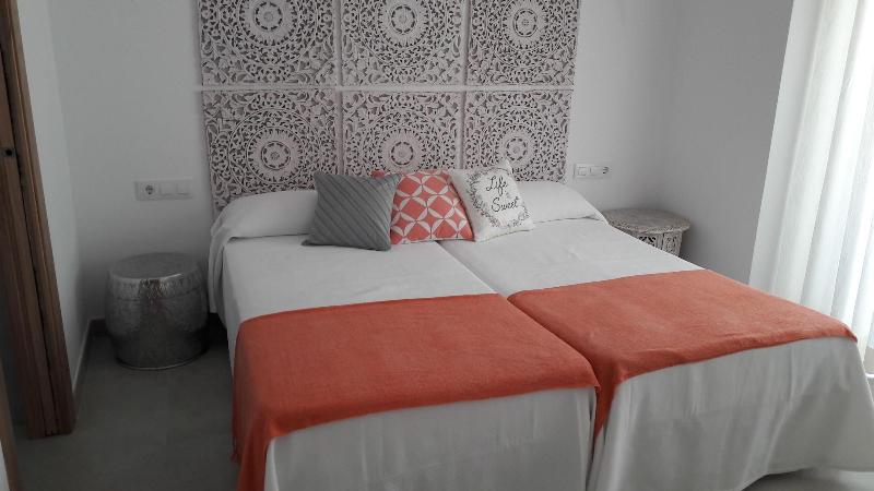 Imagen de alojamiento Hostal Cervantes Playa Imagen de alojamiento Hostal Cervantes Playa