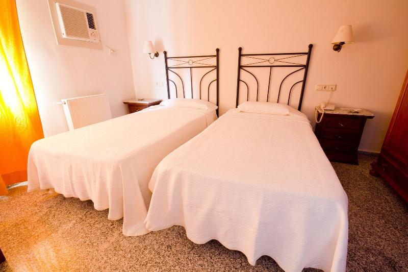 Imagen de alojamiento Hostal Nueva Andalucía Imagen de alojamiento Hostal Nueva Andalucía