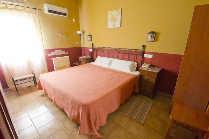 Imagen de alojamiento Hostal Nueva Andalucía Imagen de alojamiento Hostal Nueva Andalucía
