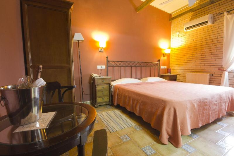 Imagen de alojamiento Hostal Nueva Andalucía Imagen de alojamiento Hostal Nueva Andalucía