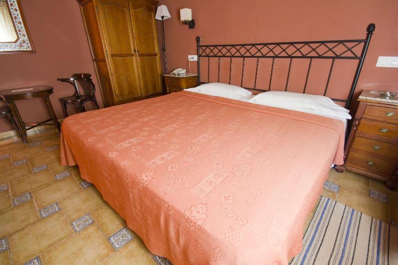 Imagen de alojamiento Hostal Nueva Andalucía Imagen de alojamiento Hostal Nueva Andalucía