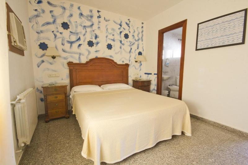 Imagen de alojamiento Hostal Nueva Andalucía Imagen de alojamiento Hostal Nueva Andalucía