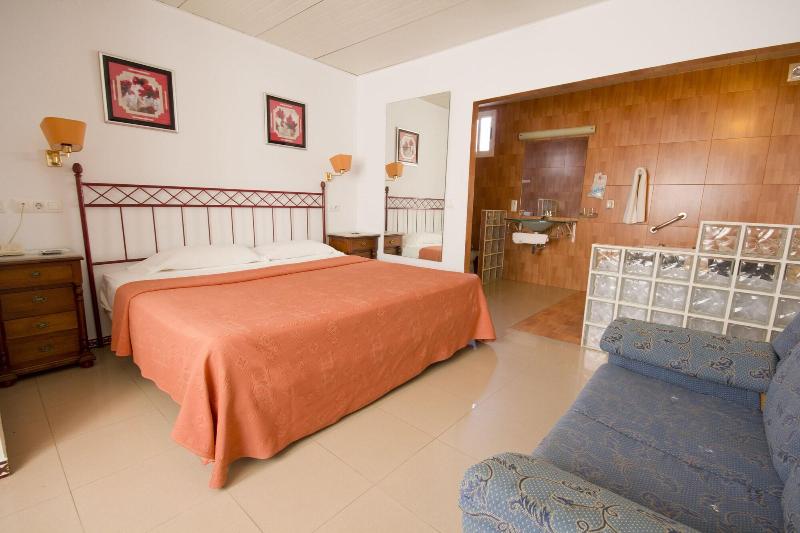 Imagen de alojamiento Hostal Nueva Andalucía Imagen de alojamiento Hostal Nueva Andalucía