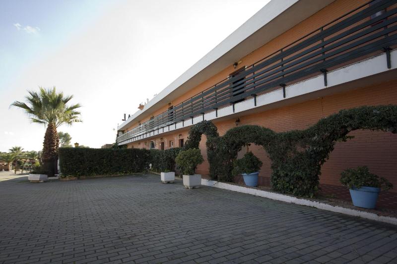 Imagen de alojamiento Hostal Nueva Andalucía Imagen de alojamiento Hostal Nueva Andalucía