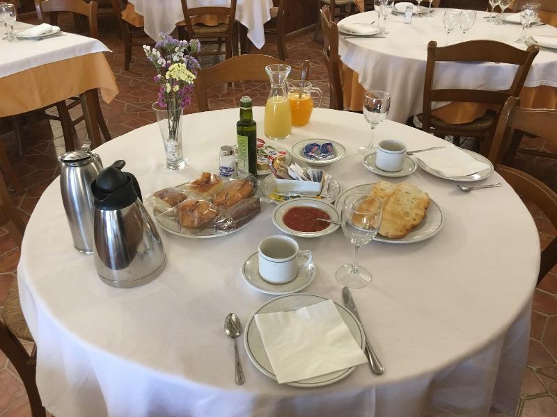 Imagen de alojamiento Restaurante Pensión Mariola Imagen de alojamiento Restaurante Pensión Mariola