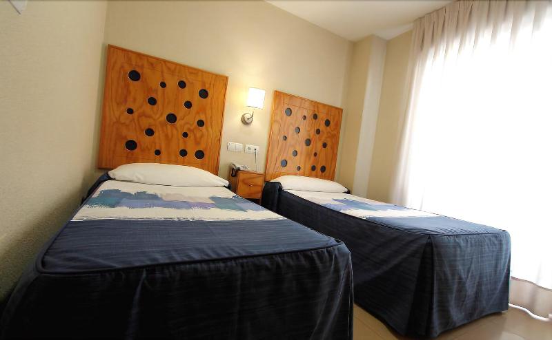 Imagen de alojamiento Hostal Quatre Llunes Imagen de alojamiento Hostal Quatre Llunes