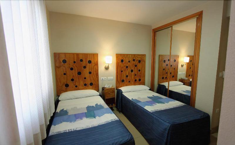 Imagen de alojamiento Hostal Quatre Llunes Imagen de alojamiento Hostal Quatre Llunes
