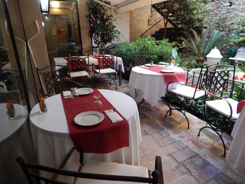 Imagen de alojamiento Hotel De La Font Imagen de alojamiento Hotel De La Font