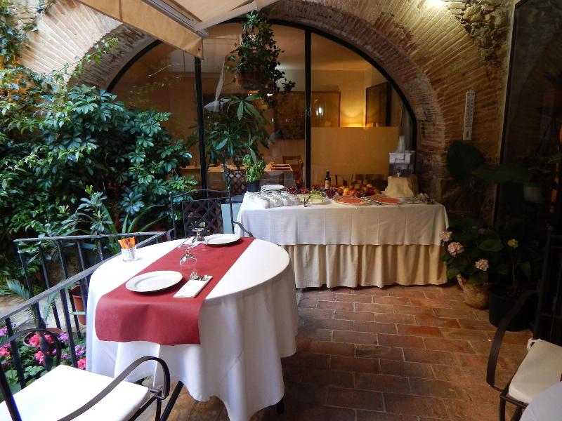 Imagen de alojamiento Hotel De La Font Imagen de alojamiento Hotel De La Font