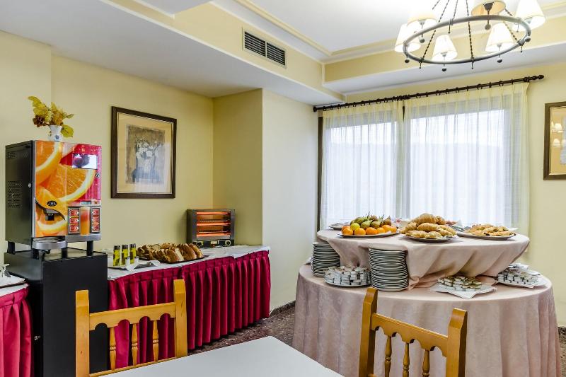 Imagen de alojamiento Hotel Mora Imagen de alojamiento Hotel Mora