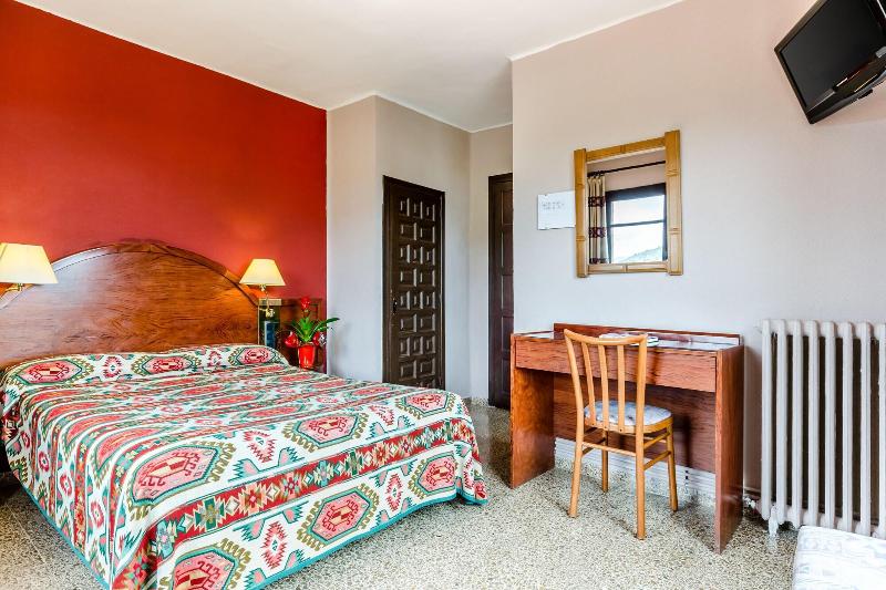 Imagen de alojamiento Hotel Mora Imagen de alojamiento Hotel Mora