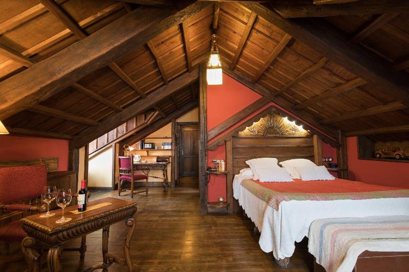 Imagen de alojamiento Hotel Prada a Tope - Palacio de Canedo Imagen de alojamiento Hotel Prada a Tope - Palacio de Canedo