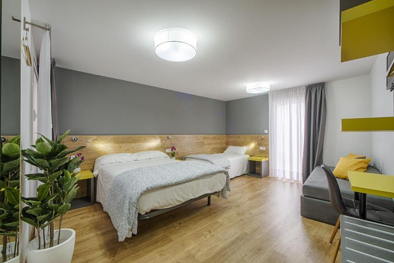 Imagen de alojamiento Hostal Restaurante Lugano Imagen de alojamiento Hostal Restaurante Lugano