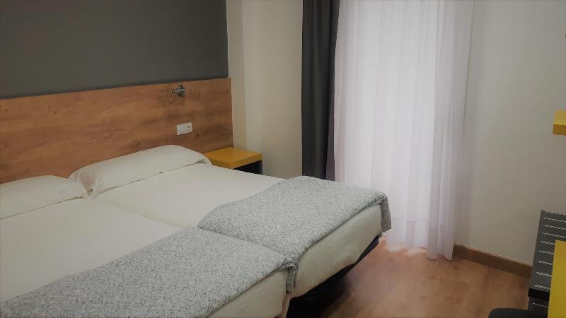 Imagen de alojamiento Hostal Restaurante Lugano Imagen de alojamiento Hostal Restaurante Lugano