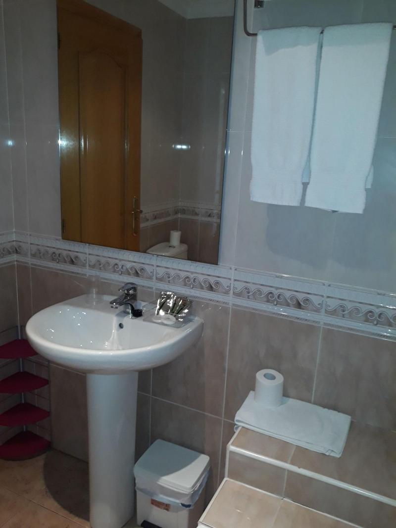 Imagen de alojamiento Hostal Roig 53 Imagen de alojamiento Hostal Roig 53