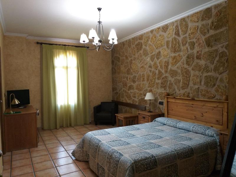 Imagen de alojamiento Hotel Viñedos y Bodegas El Castillo Imagen de alojamiento Hotel Viñedos y Bodegas El Castillo