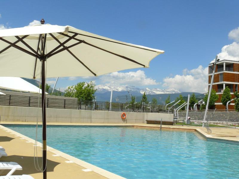 Imagen de alojamiento APARTMENTSUITESPAIN FORMIGAL ORDESA Jardín Imagen de alojamiento APARTMENTSUITESPAIN FORMIGAL ORDESA Jardín