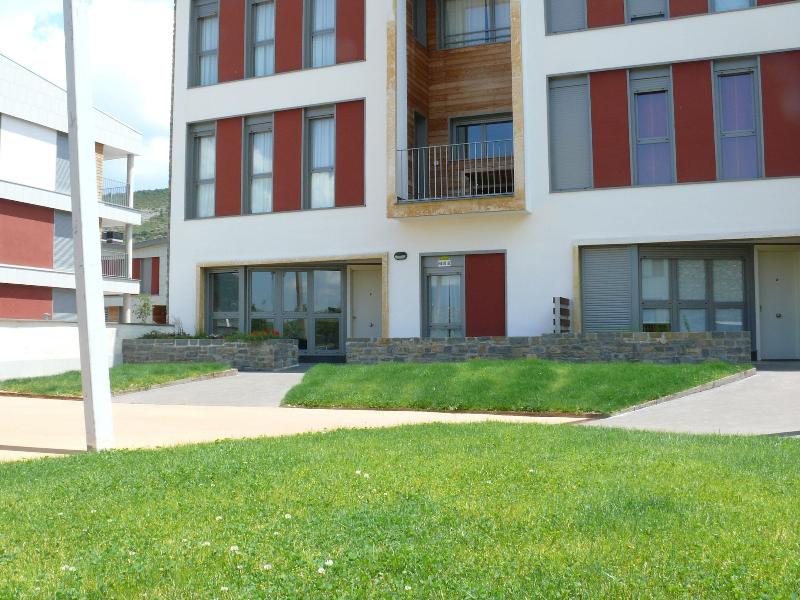 Imagen de alojamiento APARTMENTSUITESPAIN FORMIGAL ORDESA Jardín Imagen de alojamiento APARTMENTSUITESPAIN FORMIGAL ORDESA Jardín