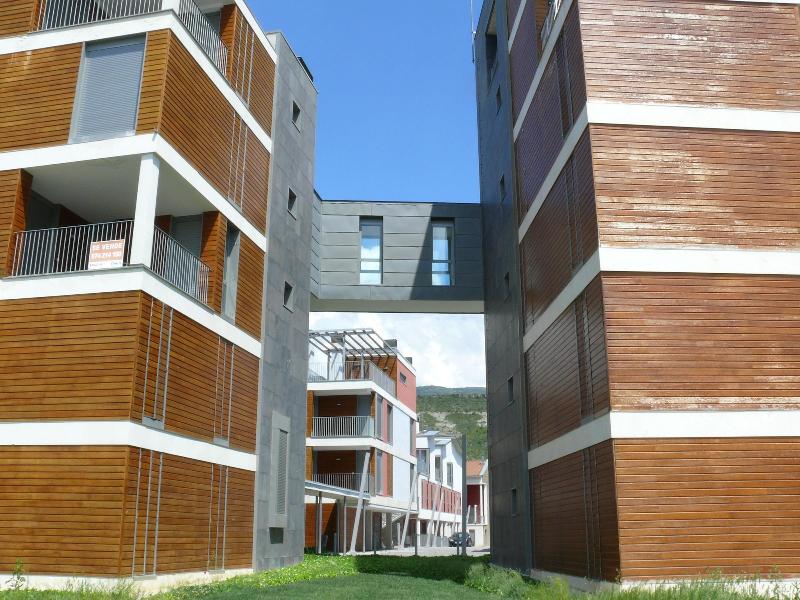 Imagen de alojamiento APARTMENTSUITESPAIN FORMIGAL ORDESA Jardín Imagen de alojamiento APARTMENTSUITESPAIN FORMIGAL ORDESA Jardín