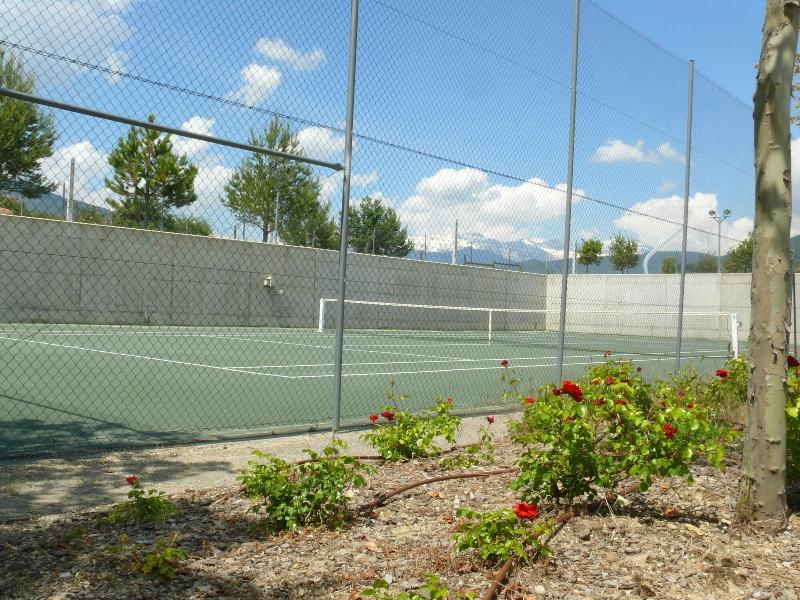 Imagen de alojamiento APARTMENTSUITESPAIN FORMIGAL ORDESA Jardín Imagen de alojamiento APARTMENTSUITESPAIN FORMIGAL ORDESA Jardín