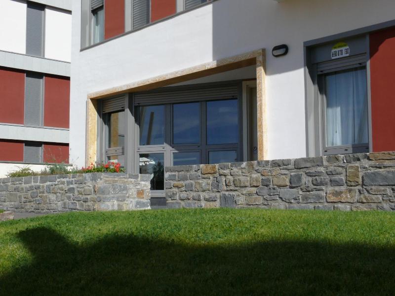 Imagen de alojamiento APARTMENTSUITESPAIN FORMIGAL ORDESA Jardín Imagen de alojamiento APARTMENTSUITESPAIN FORMIGAL ORDESA Jardín