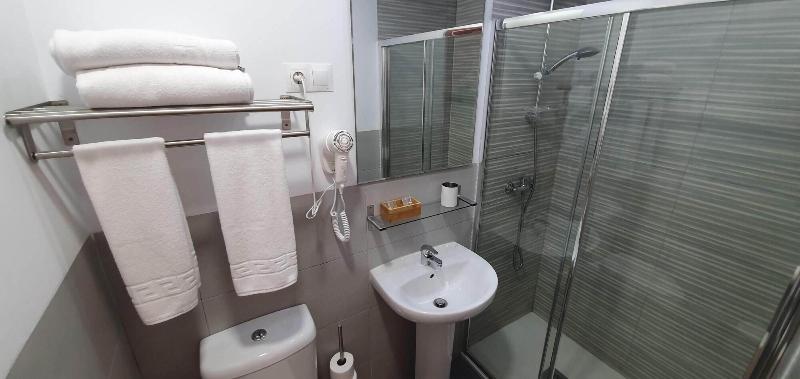 Imagen de alojamiento Fan Rooms San Juan Imagen de alojamiento Fan Rooms San Juan