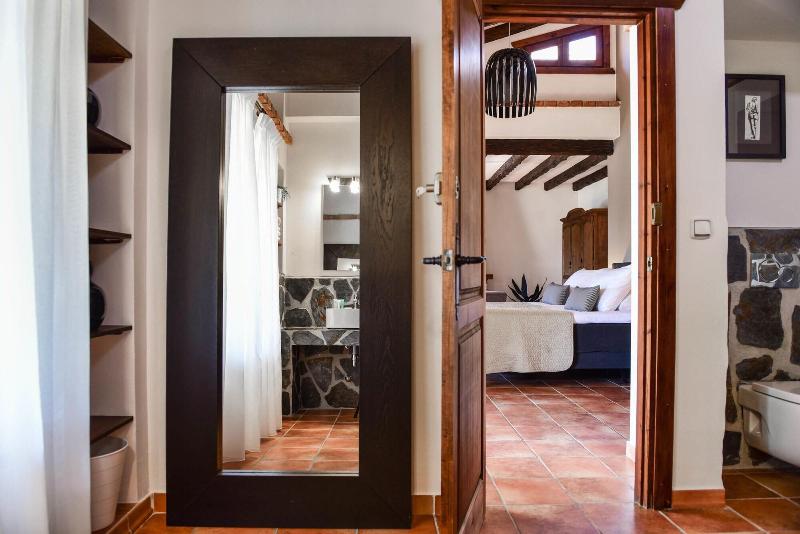 Imagen de alojamiento La Perla de Frigiliana Bed & Breakfast Deluxe Imagen de alojamiento La Perla de Frigiliana Bed & Breakfast Deluxe